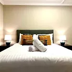 Fab Oxford City Centre Apartment Sleeps 6 With