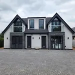 Paradigm Court, Brand New 1-Bedroom Flat