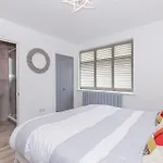 Flat 3, 161 Crescent Road - Luxury Apartment