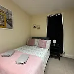 Guest Room 2