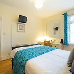 Oyo Lina Guest House
