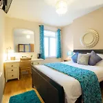 Oyo Lina Guest House