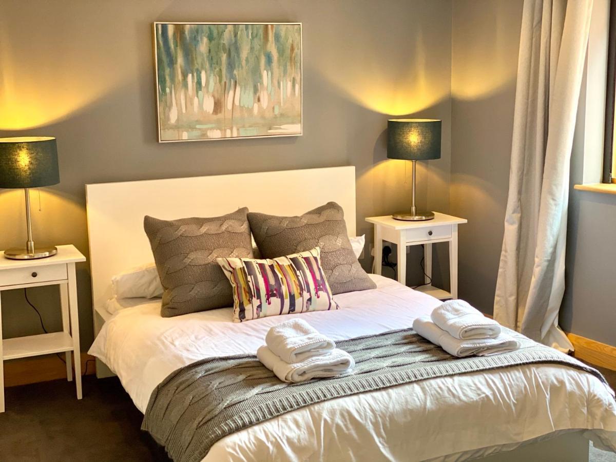 City Centre Luxury Penthouse Apartment *