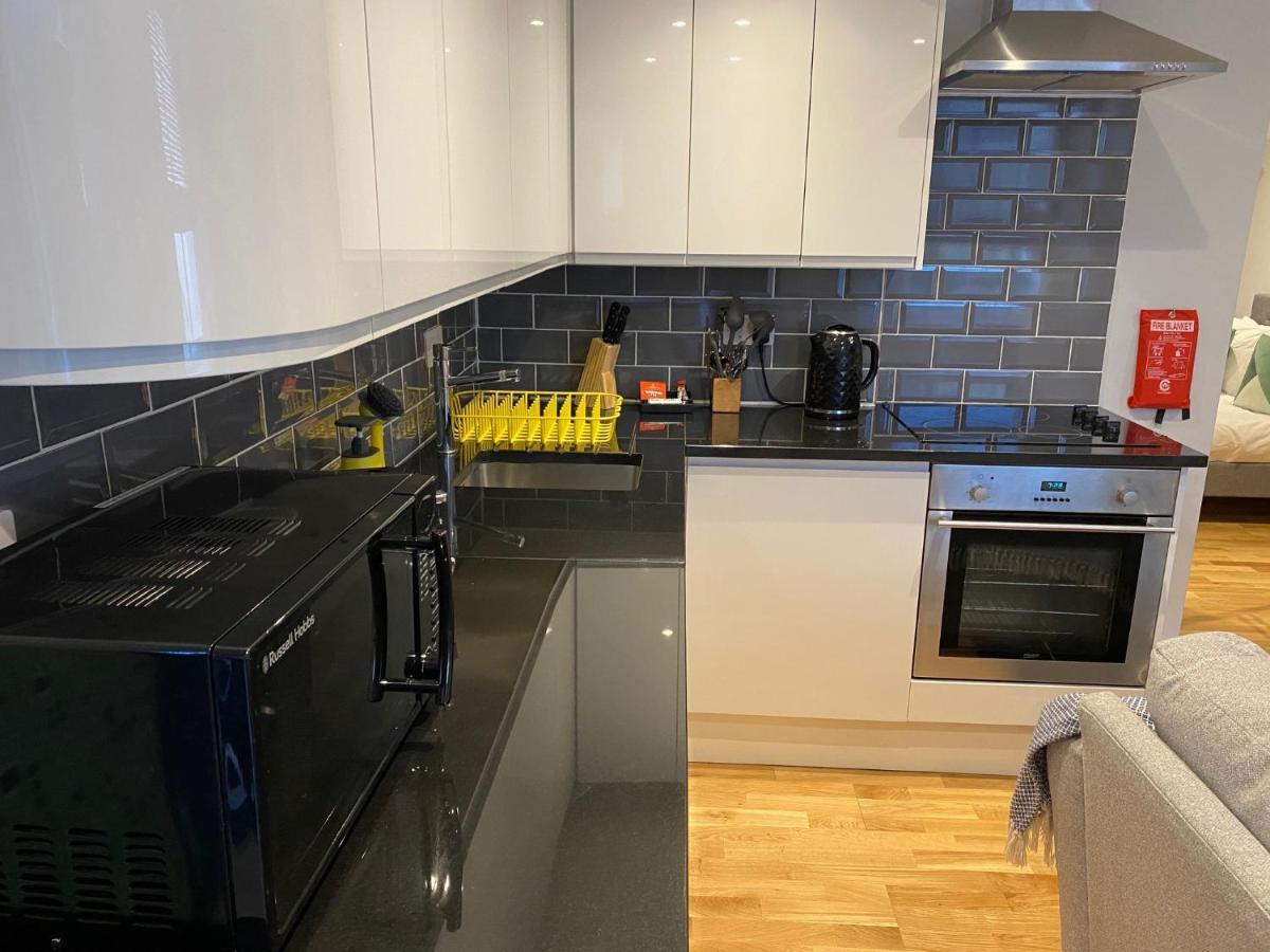 Charming Luxe 1 Bedroom Apartment, Cowley Apartment Oxford