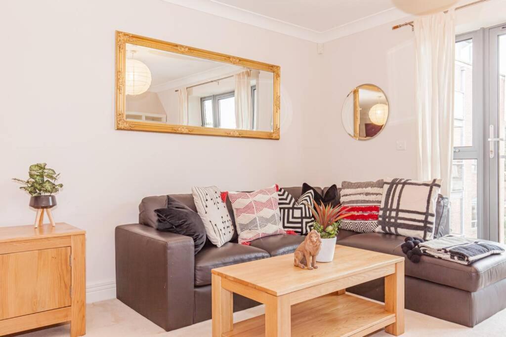 Apartment Modern And Chic Centre With Parking