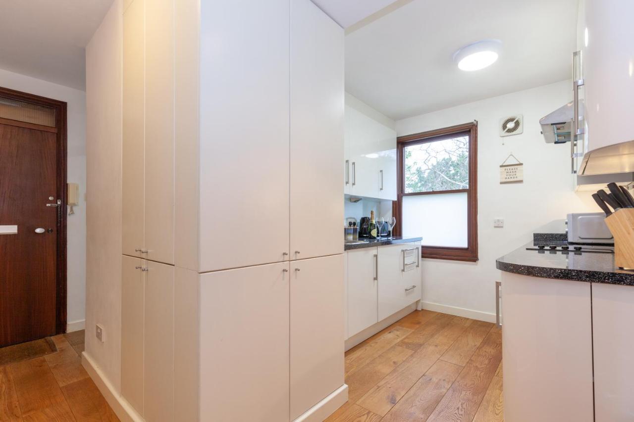 Apartment Vibrant & Bright City Centre Apartment! Oxford