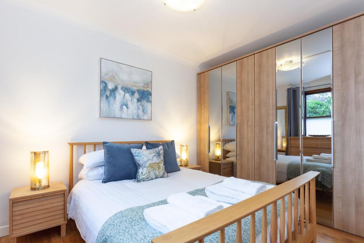 Vibrant & Bright City Centre Apartment! Apartment