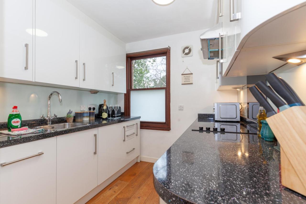 Apartment Vibrant & Bright City Centre Apartment! Oxford