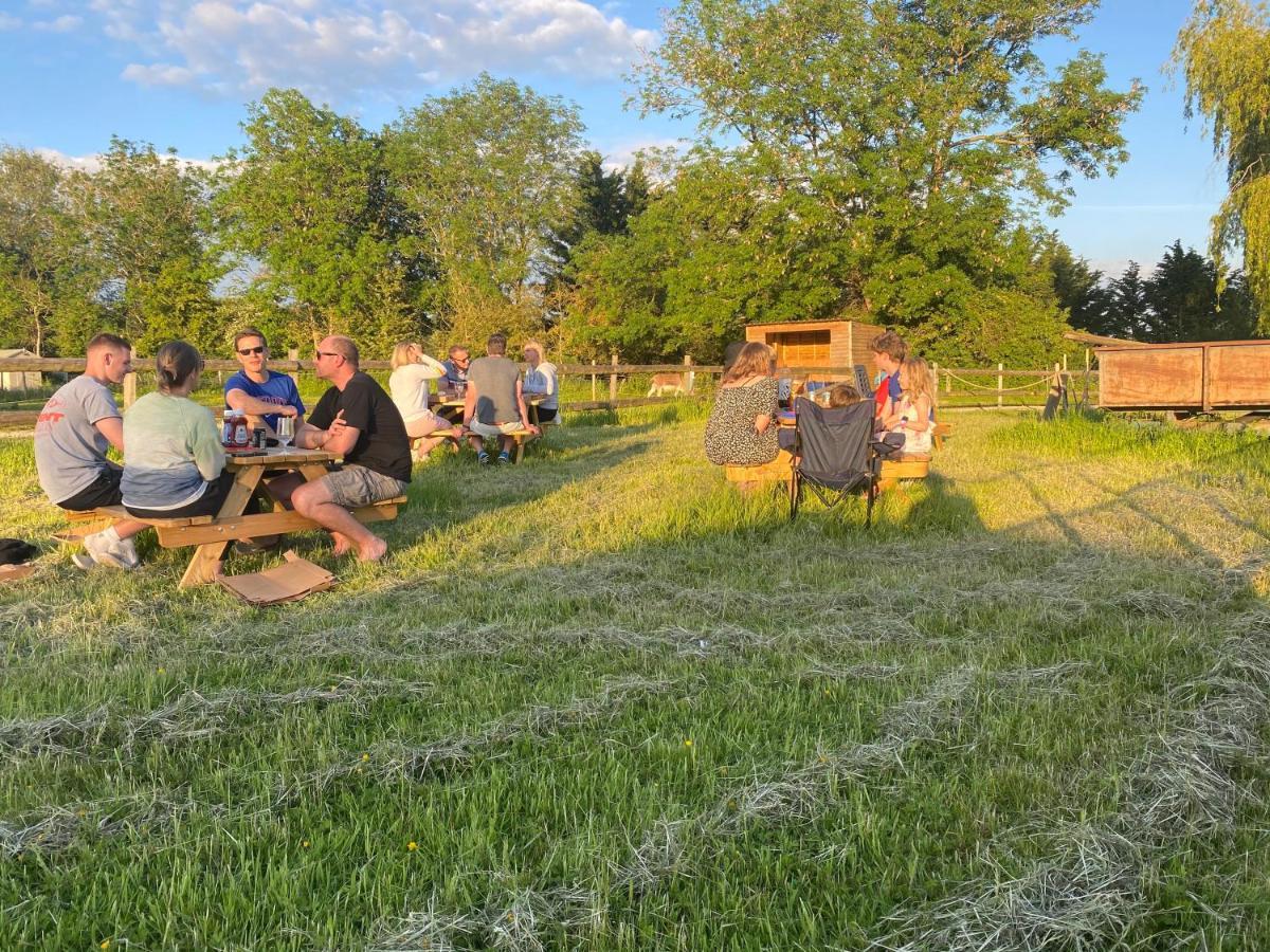 Valley Farm Bells Luxury tent Oxford