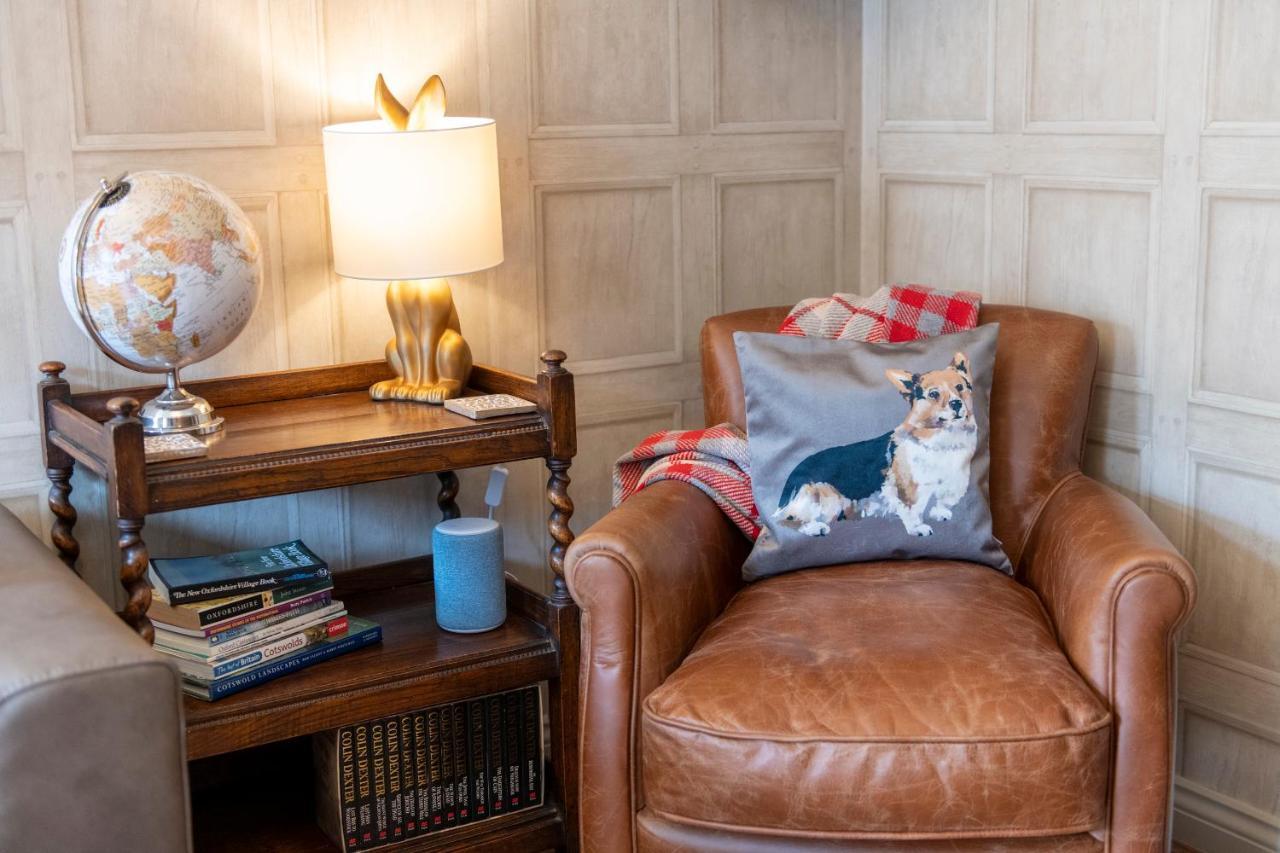 Holiday home 3 Bedroom House - A Very British Place To - Near Centre ! Oxford