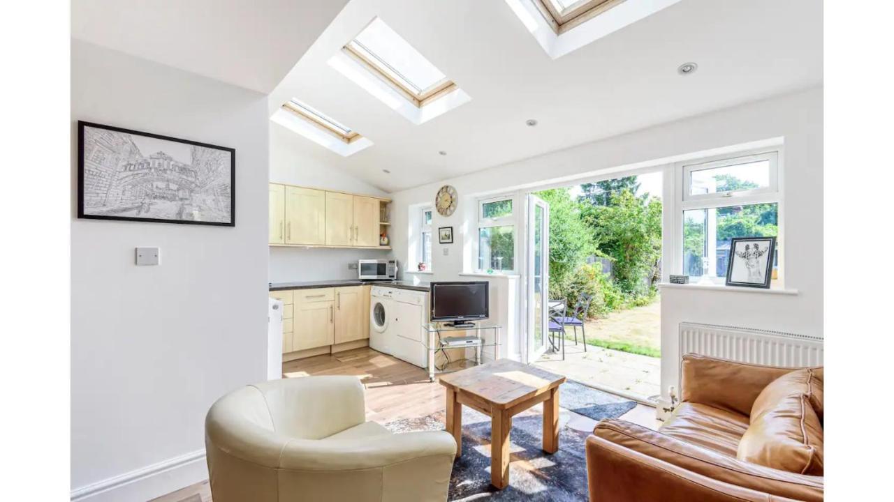 Pass The Keys Lovely 3 Bedroom Garden In *