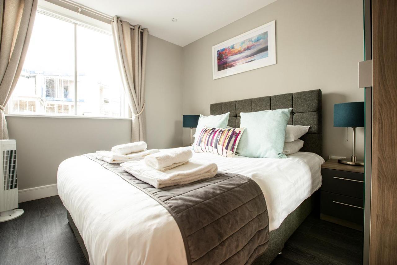 Apartment Urban Living's - The Wren Beautiful Centre With Parking *