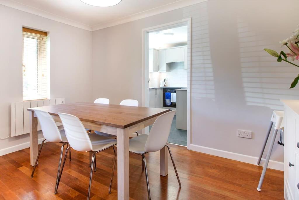 Cosy Modern Apartment Oxford