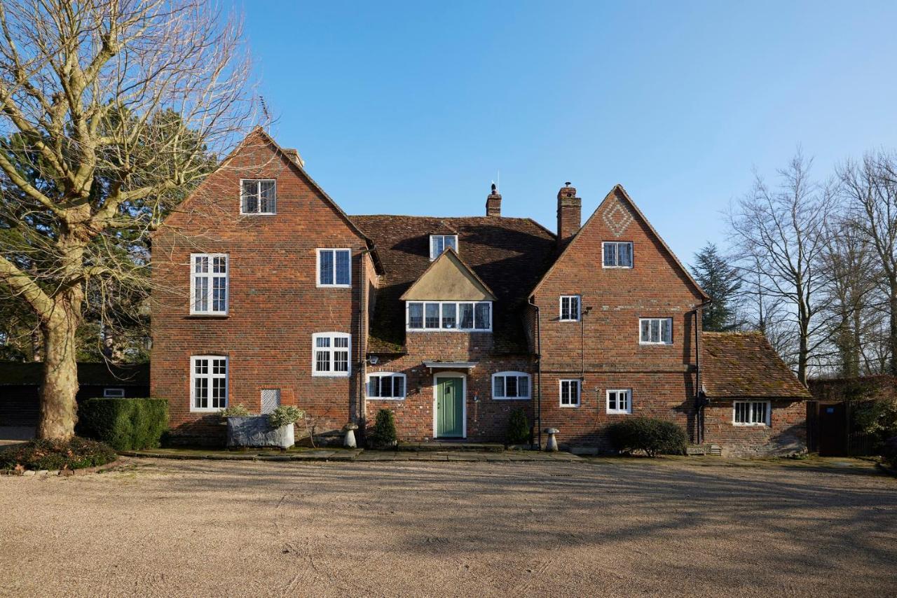 The Royal Retreat -elegant 7bdr With Garden *