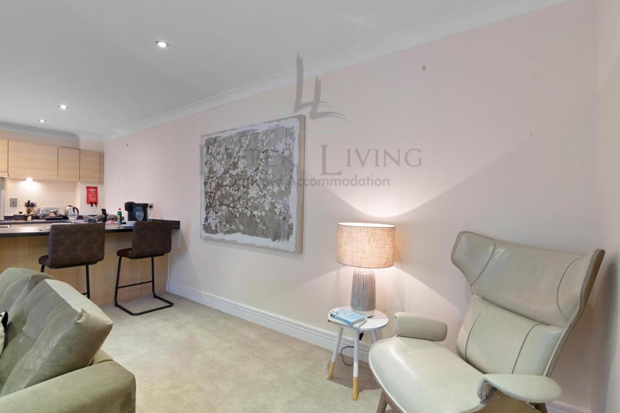 Lyter Living-the Foundry-jericho-oxford-parking Included Apartment