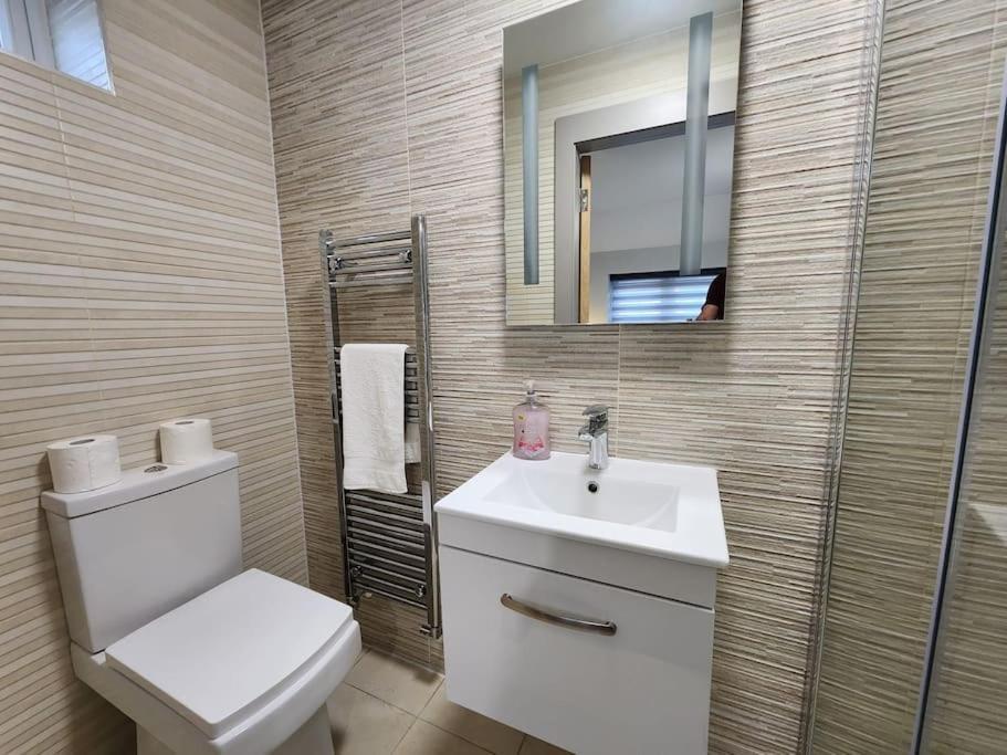 Apartment Horizon House, Modern 2-bedroom Flat 2, Parking, Netflix,