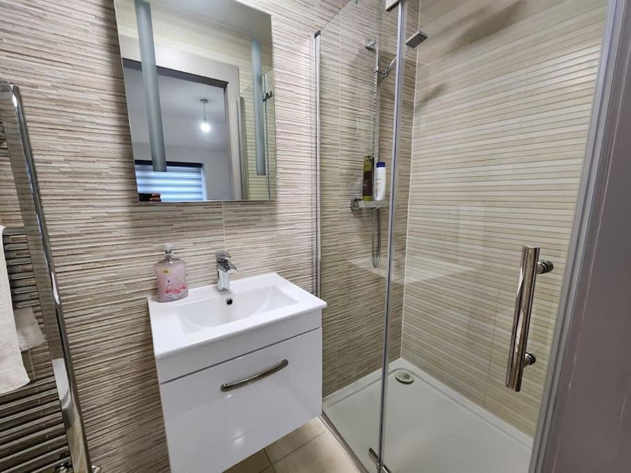 Horizon House, Modern 2-bedroom Flat 2, Parking, Netflix, * Oxford