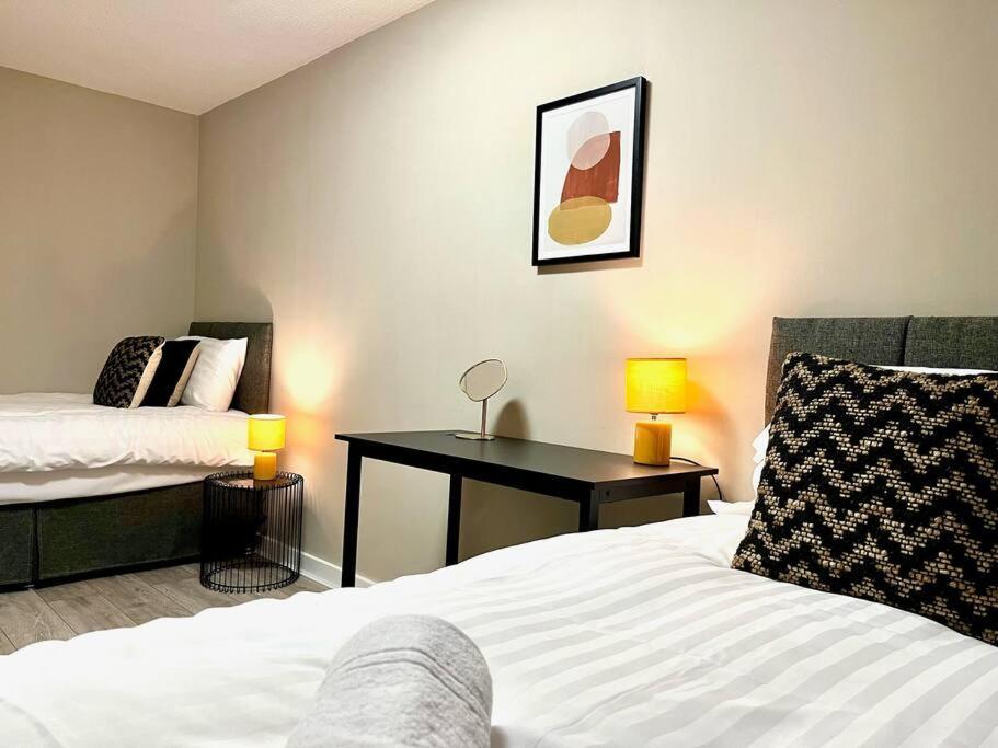 Fab Centre Sleeps 6 With Apartment *
