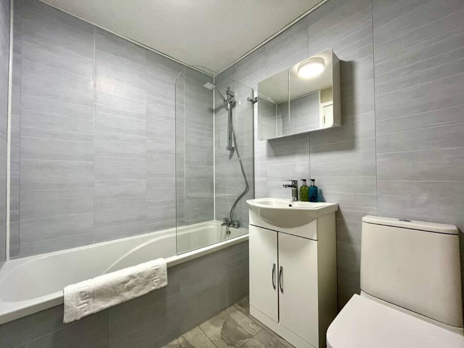 Fab Centre Sleeps 6 With Apartment Oxford