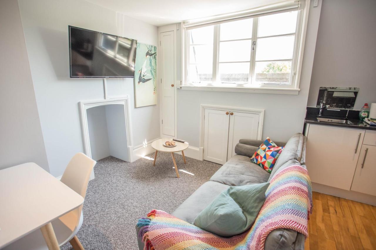 Cosy, Flat For Up To 4 With Park View Oxford
