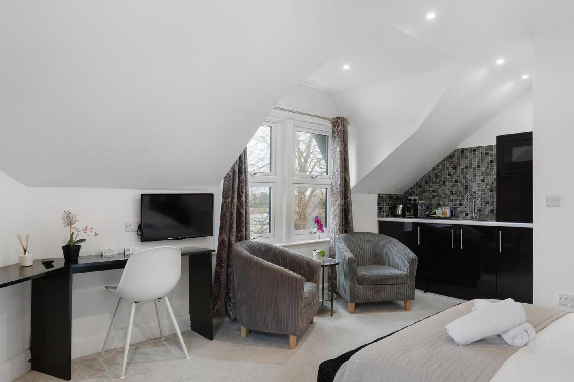 Apartment Modern Centre Flat!