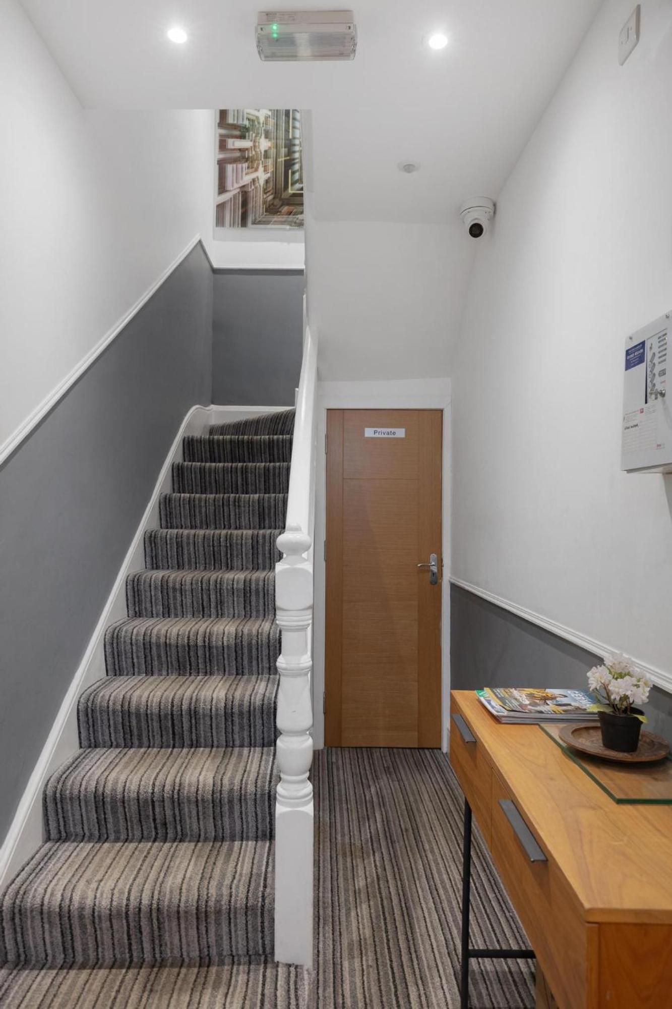 Apartment Modern Centre Flat! *