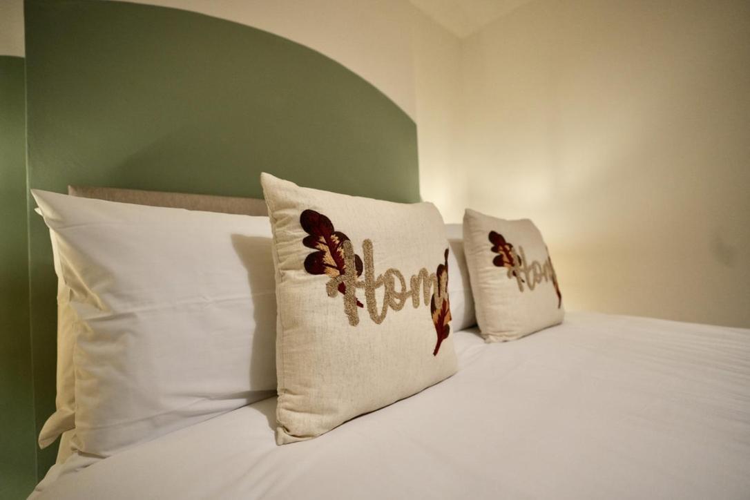 Spacious Two-bedrooms House, Private Parking, Contractors, Relocators Oxford