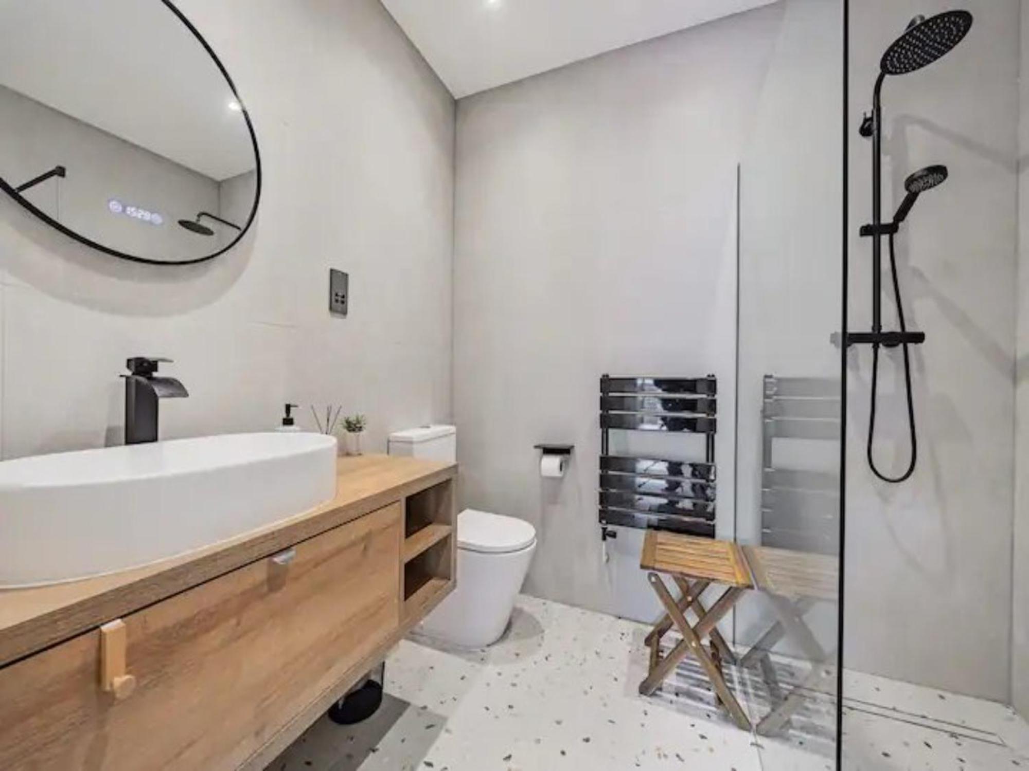 Pass The Keys Stunning 5 Bedroom Oxford
