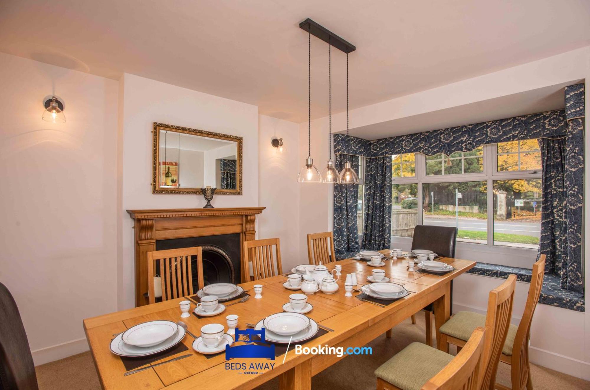 Tolkien View House: Literary Retreat With Outdoor Fireplace Oxford