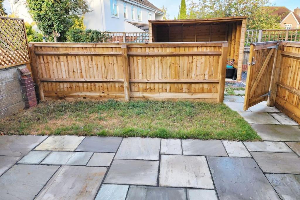 Paradigm House, Stunning 2-bedroom 1, Free Parking,