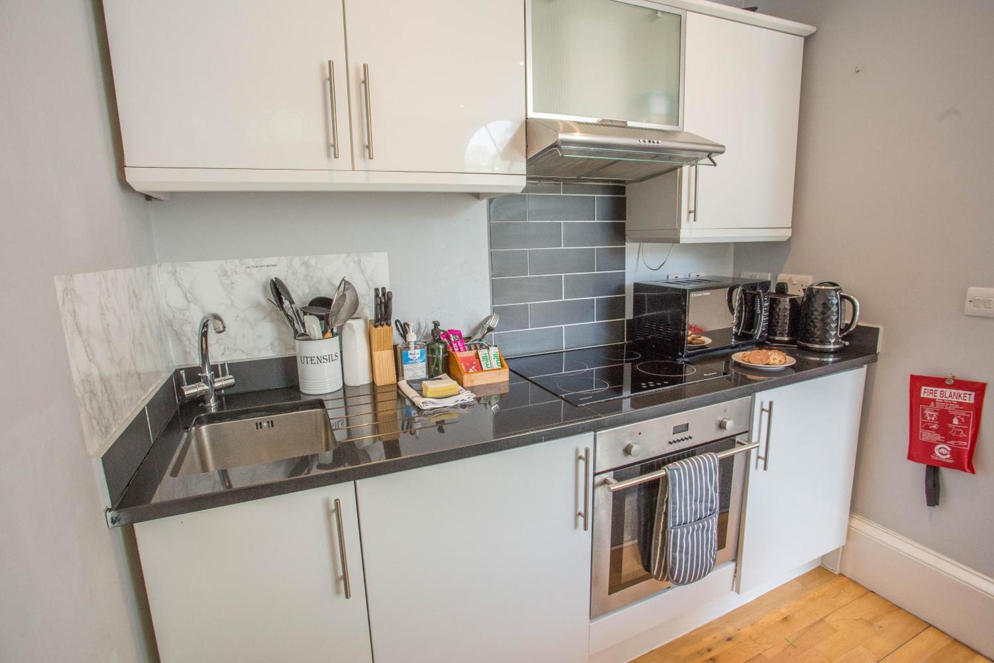 Cosy, Flat For Up To 4 With Park View