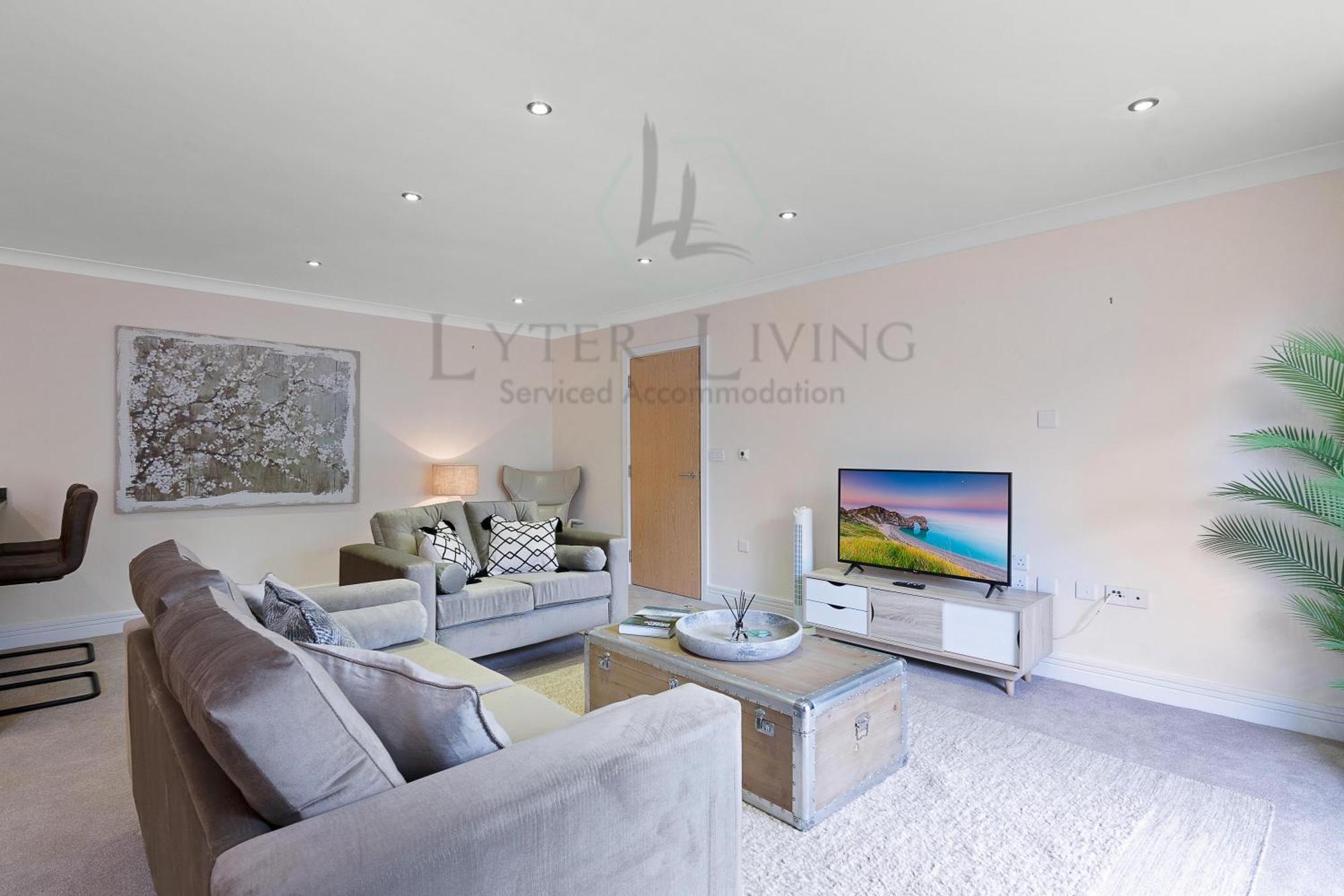 Lyter Living-the Foundry-jericho-oxford-parking Included Apartment