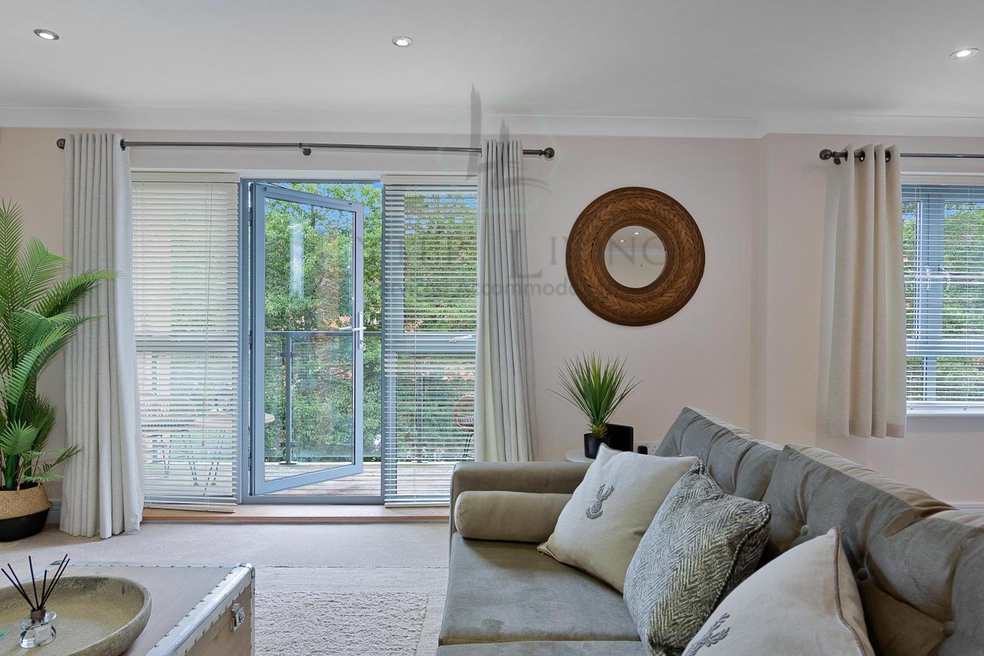 Lyter Living-the Foundry-jericho-oxford-parking Included Apartment Oxford