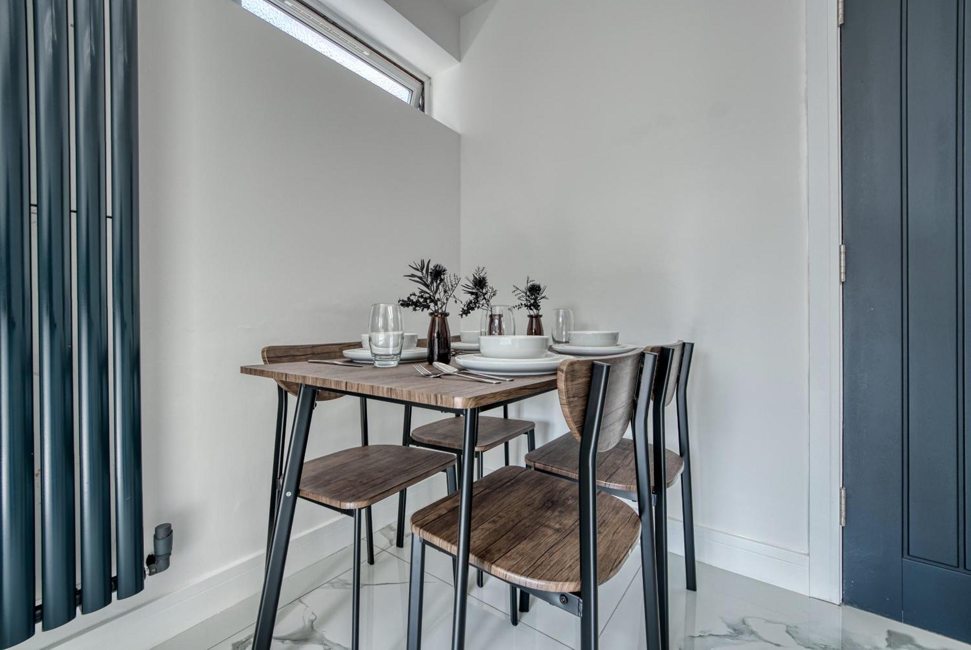 Holiday home Aryas Homes - Headington