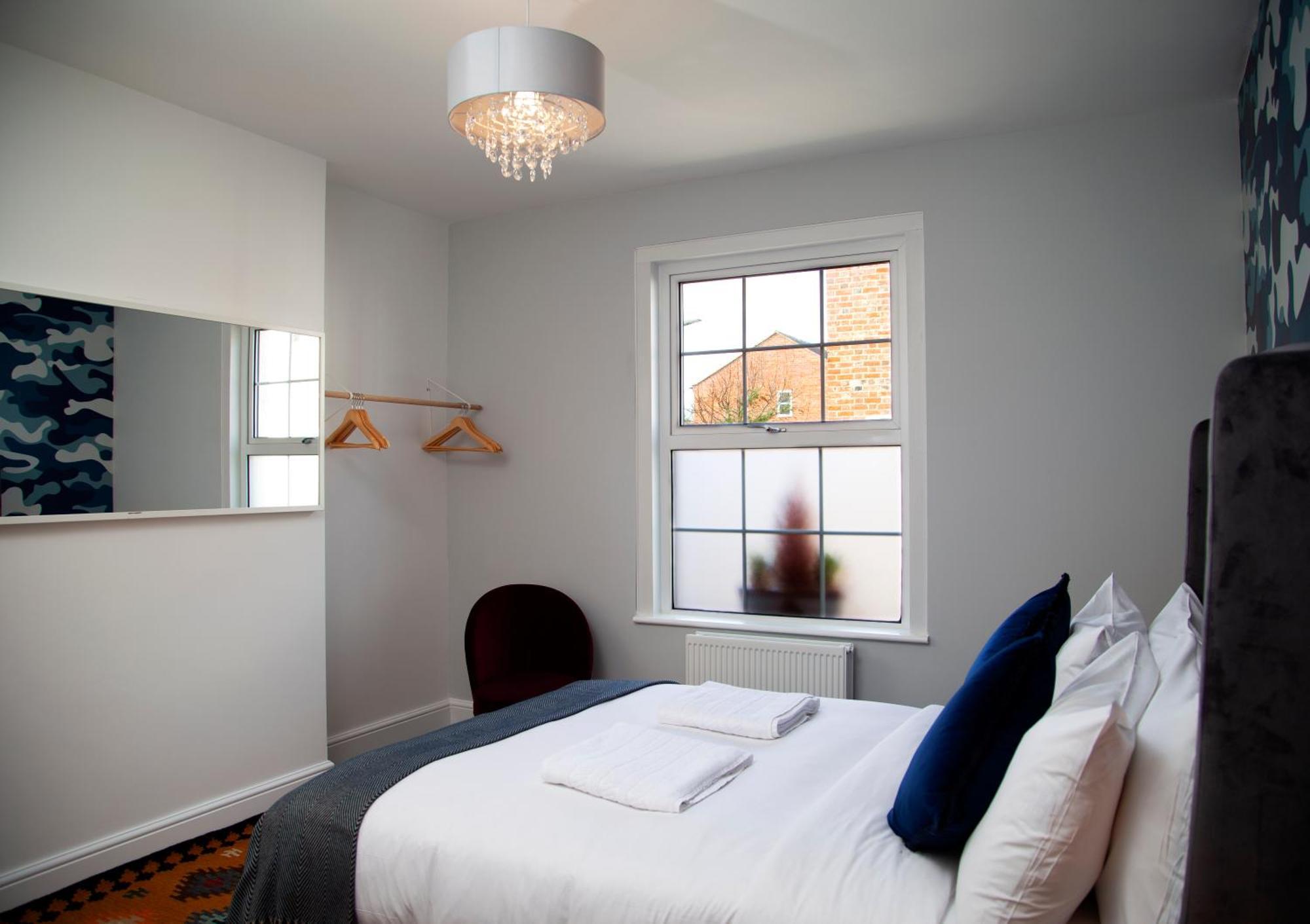 The Old Post Office - Bright & Modern 4bdr Townhouse