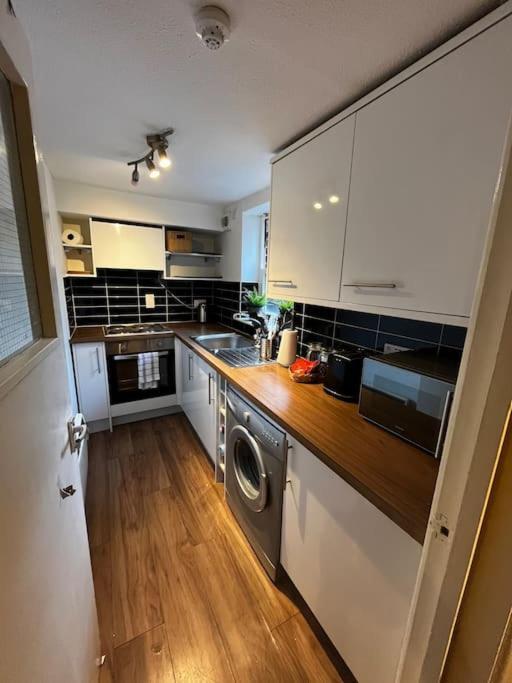 Exclusive Flat In Centre Apartment