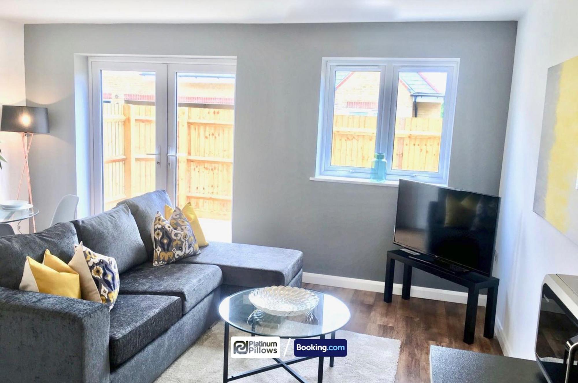 Apartment Modern 1br Apt, Near Hospitals And Science Park, Contractor & Family