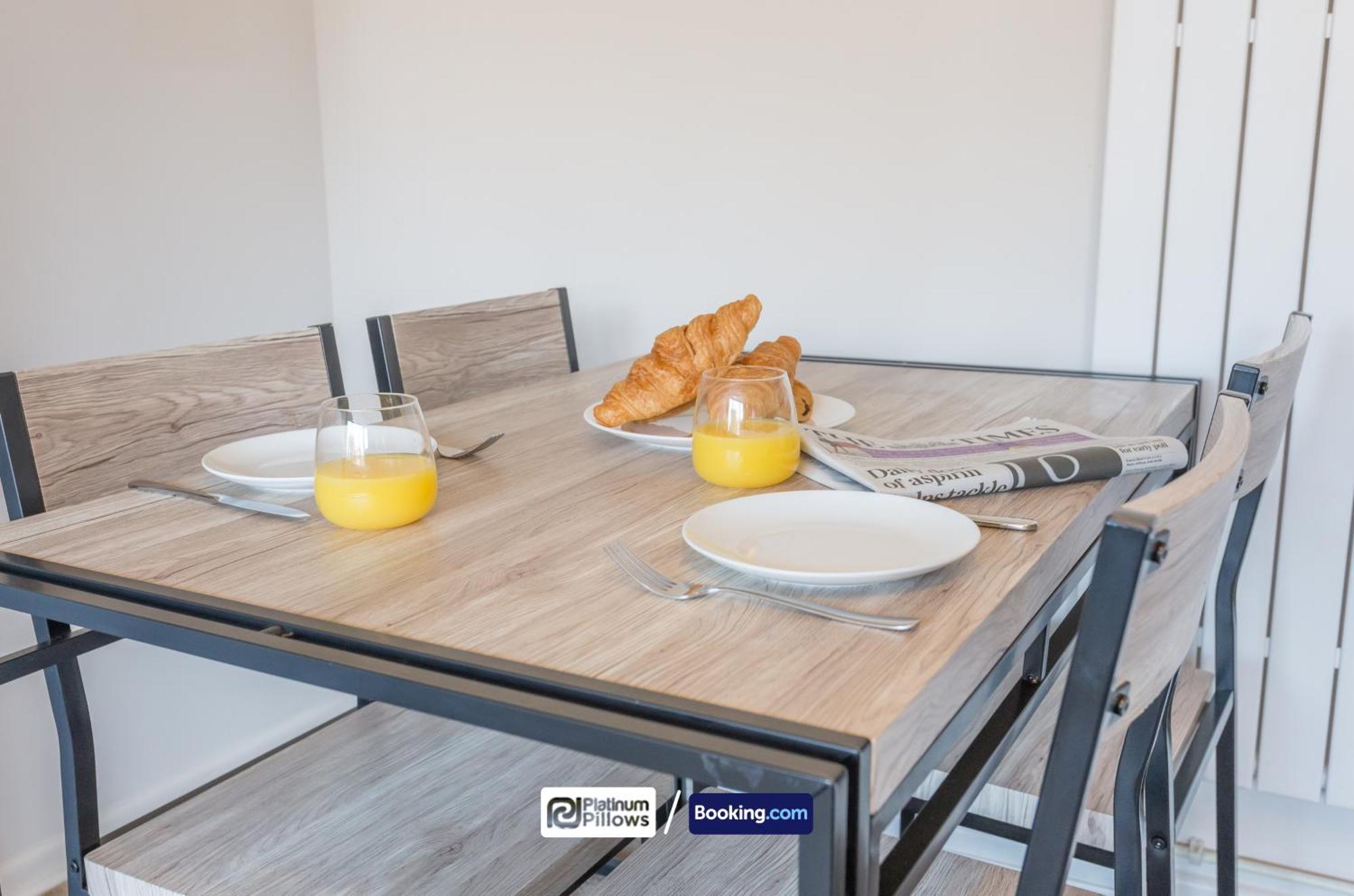 Monthly & Weekly Deals Available, Business & Leisure, Parking, 2 Bedroom Apartment, Hotels, Oxford * Oxford