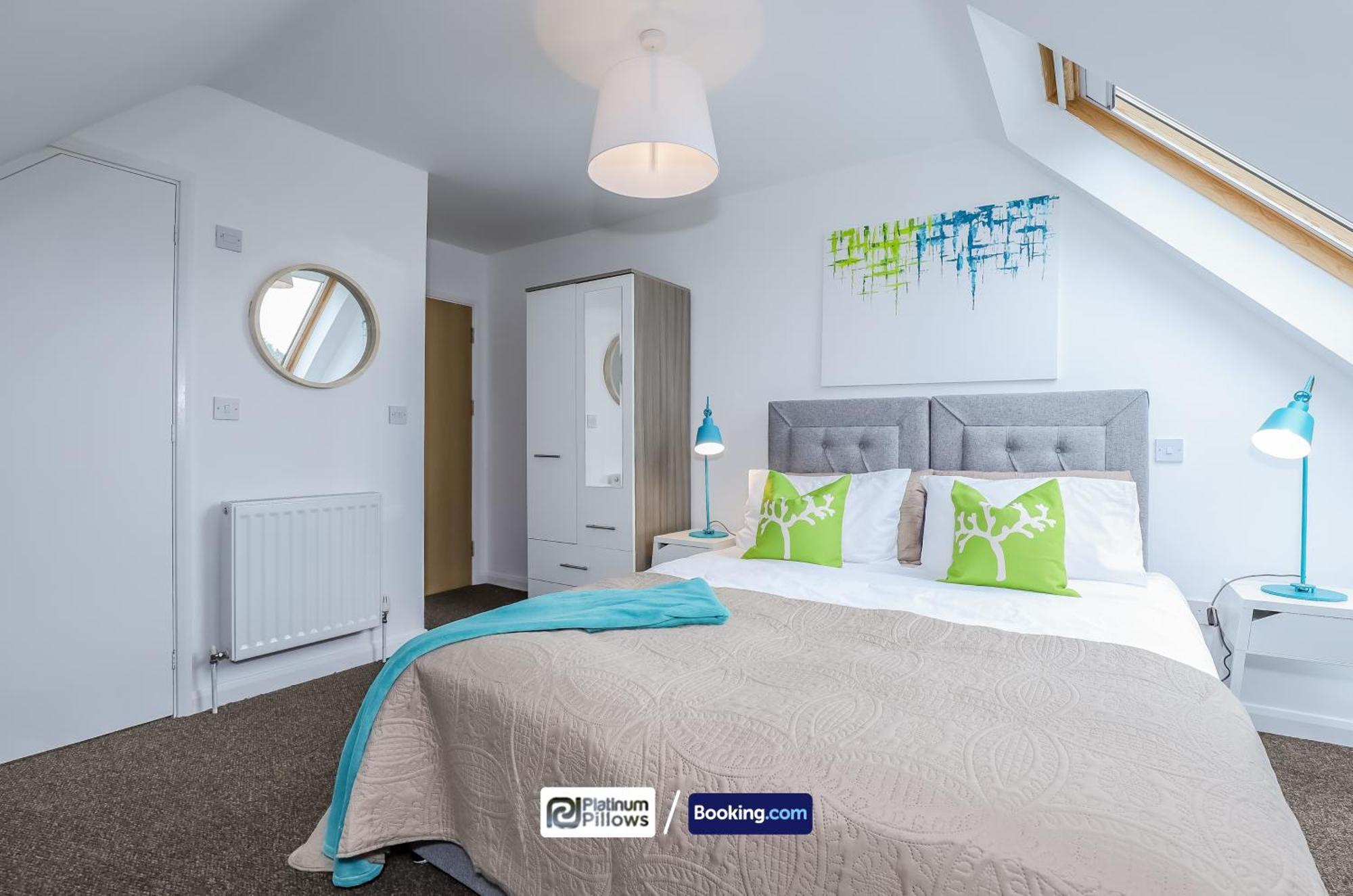 Modern 2 Bedroom Apartments, Near John Radcliffe Hospital, Families & Contractor
