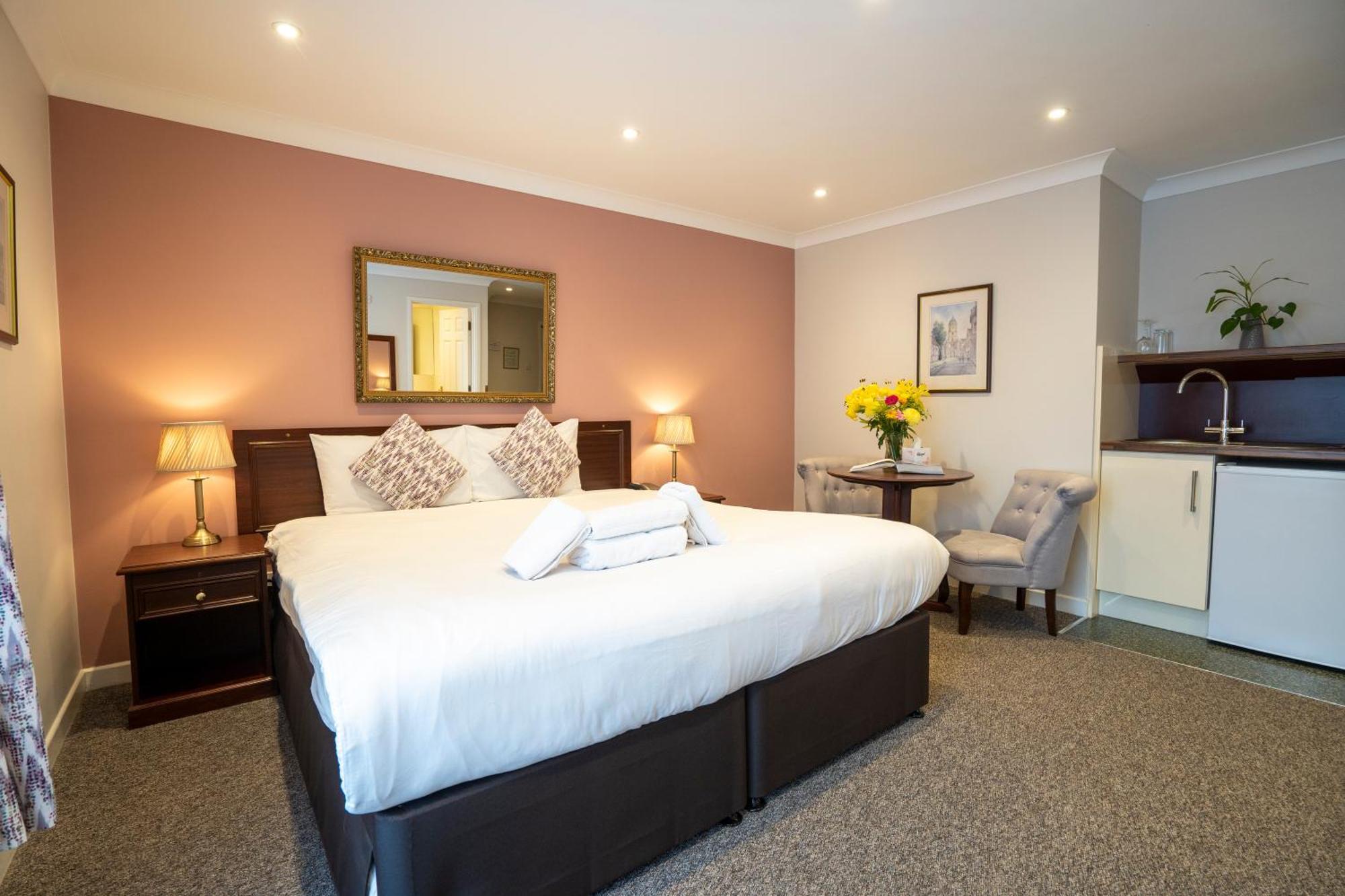Marlborough House - Guest house Oxford