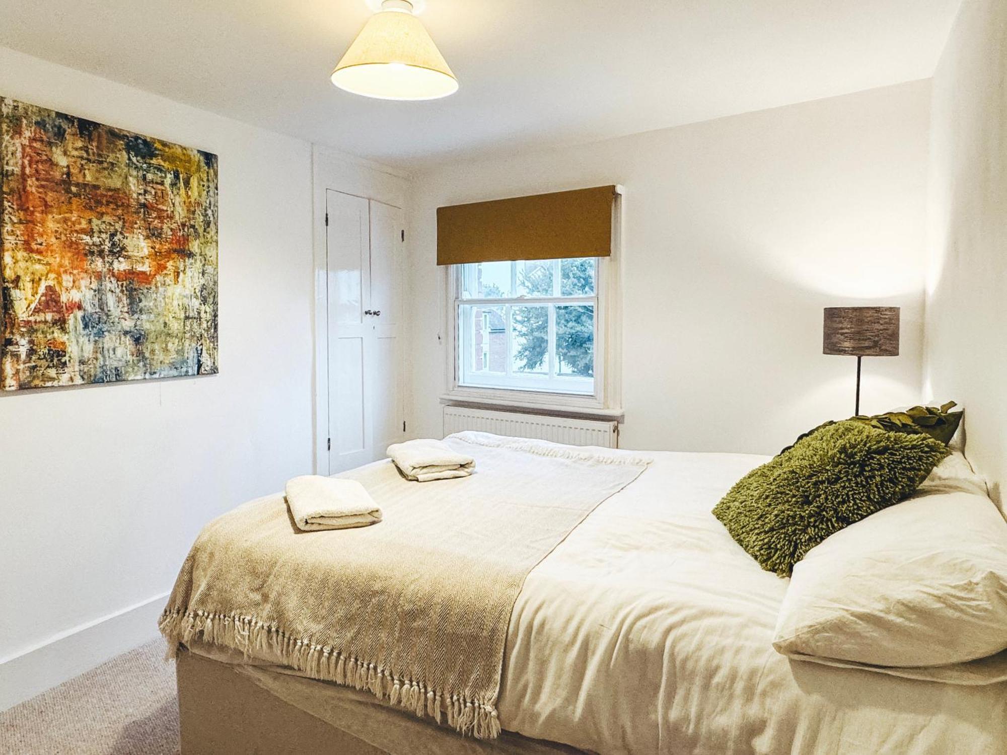 St Clements Bed & Breakfast *