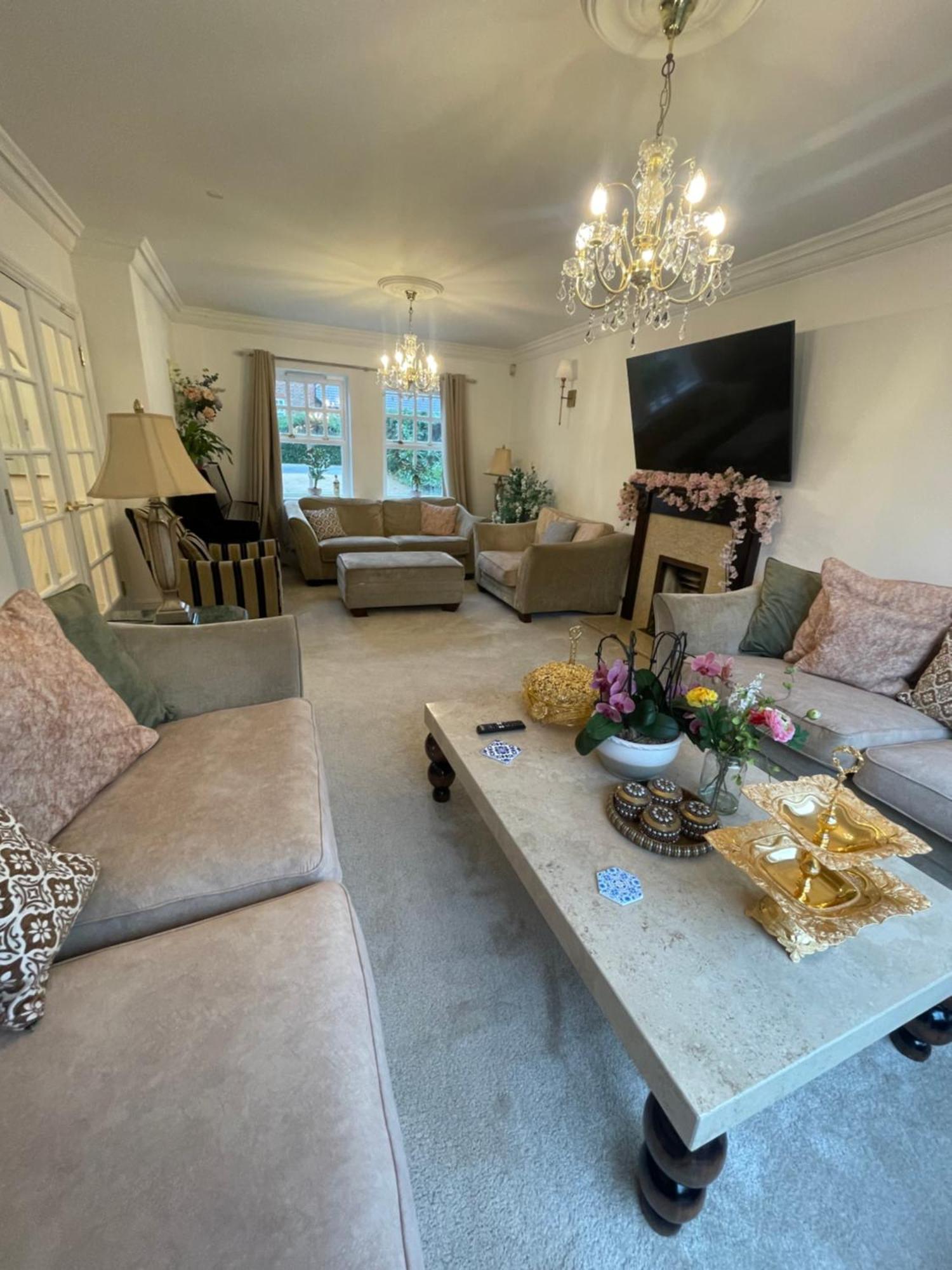 Beautiful 6 Bedroom House Oxford * Oxford