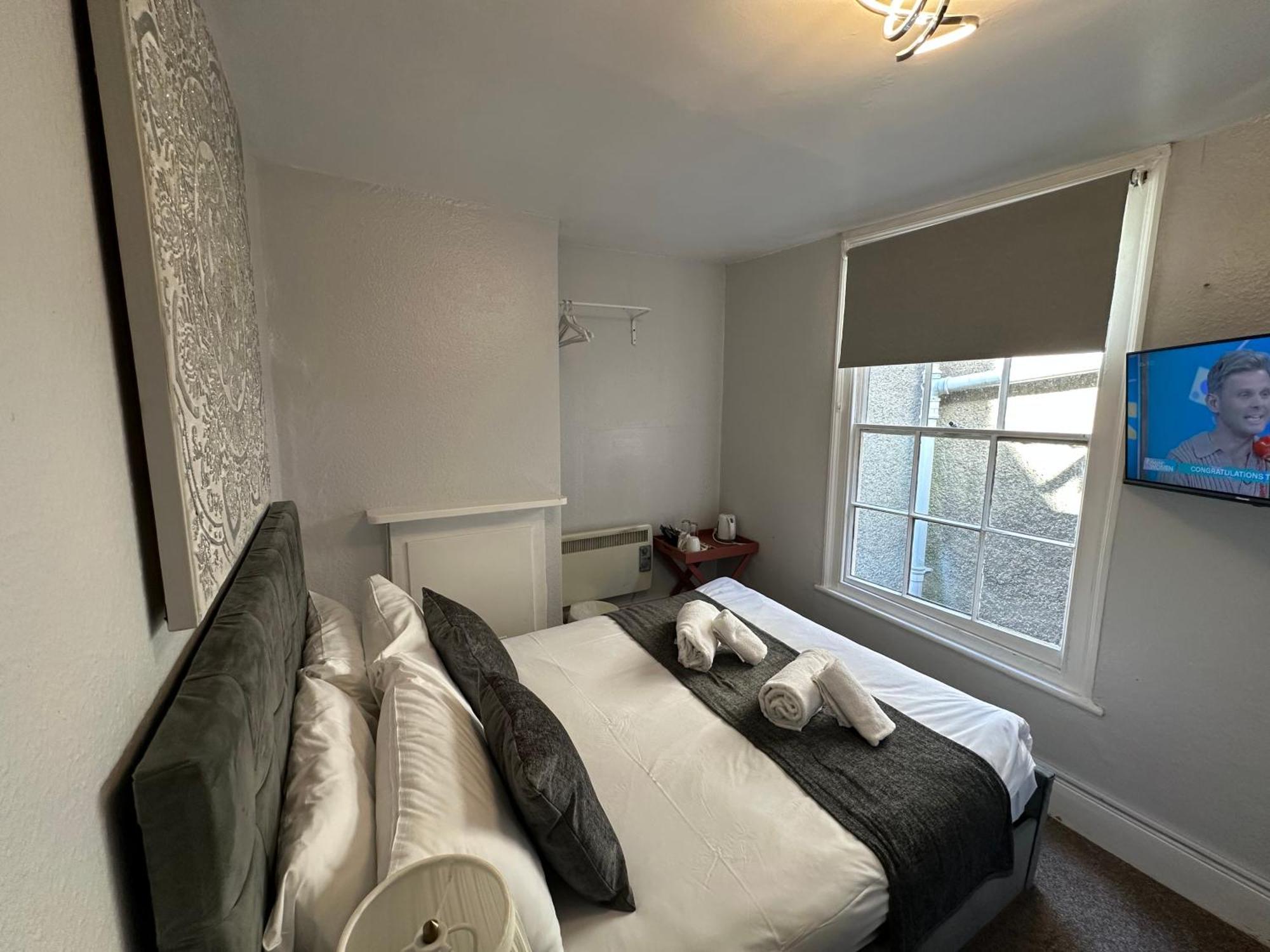 City Guesthouse Guest house *