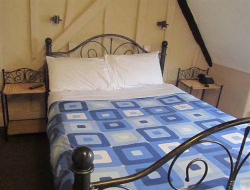 The Old Black Horse 3* Oxford