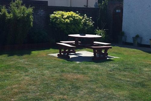 Balkan Guest house 3*