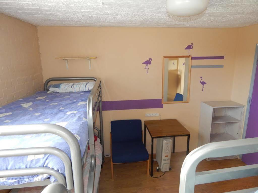 Backpackers Hostel *