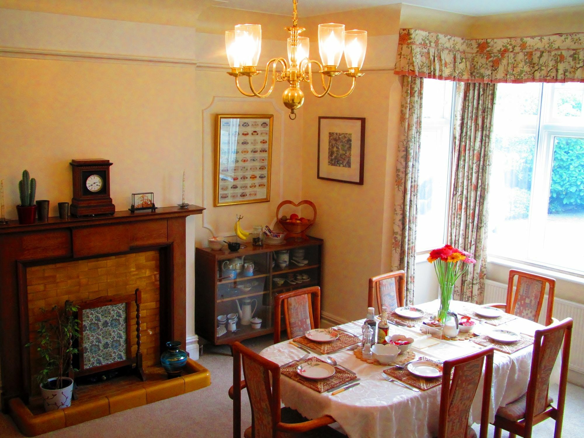 Sandfield Guest house 3*