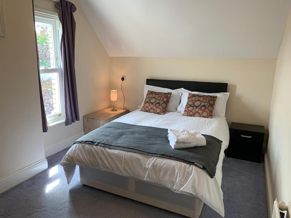 Spacious 5 Bedroom Ideal For Contractors By Beds Away Short Lets & Serviced With Parking In Iffley