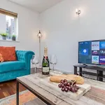 Stylish Townhouse In The Heart Of Summertown