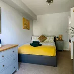 Dove Apartments